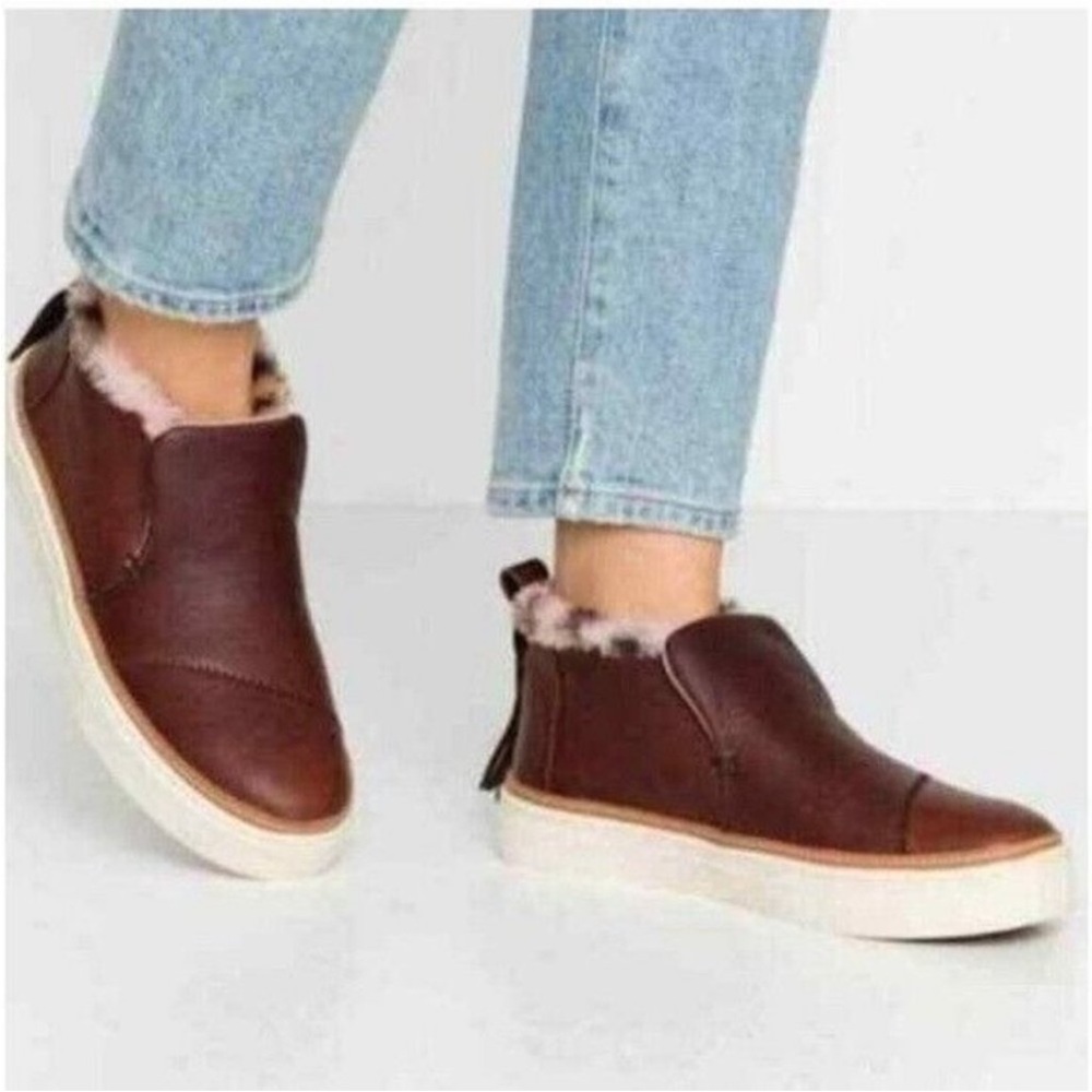 Toms Paxton‎ Slip On Ankle Boots Size 7